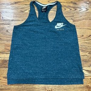 Woman Nike tank top